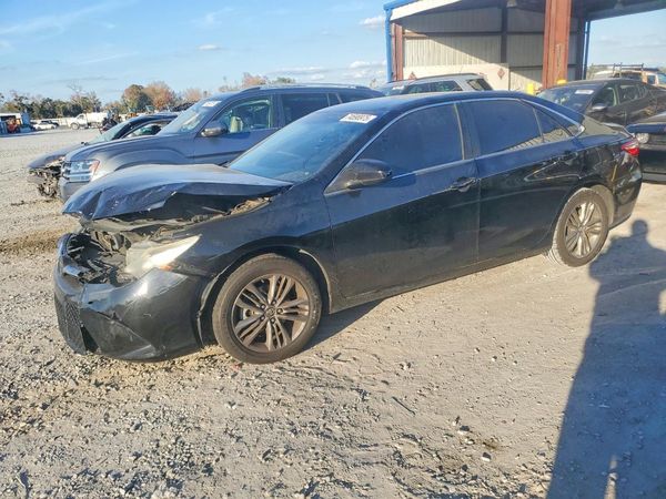 2017 TOYOTA CAMRY — DSFA — Front 3/4