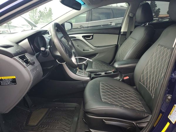 2013 HYUNDAI ELANTRA