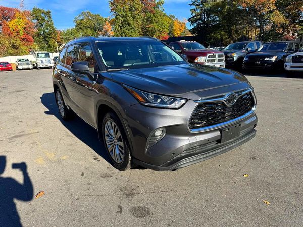 2020 TOYOTA HIGHLANDER Limited