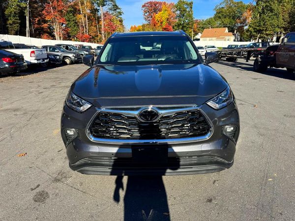 2020 TOYOTA HIGHLANDER Limited