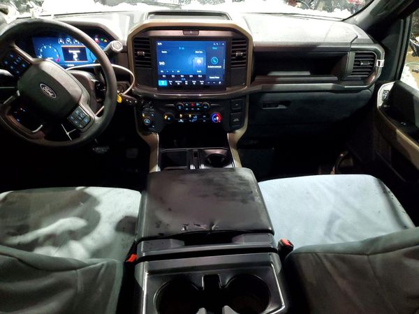 2025 FORD F150