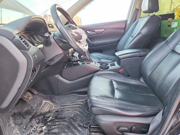 2018 NISSAN ROGUE — DENT
