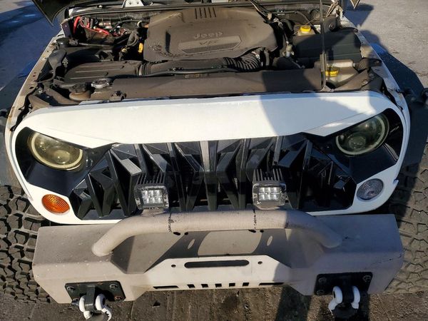 2017 JEEP WRANGLER Sport — Engine bay