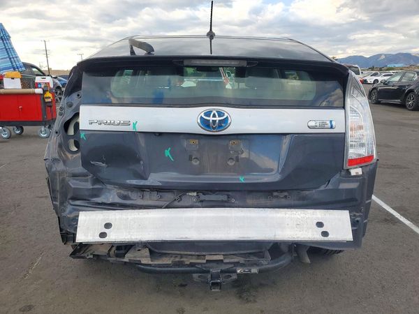 2014 TOYOTA PRIUS — DIRR