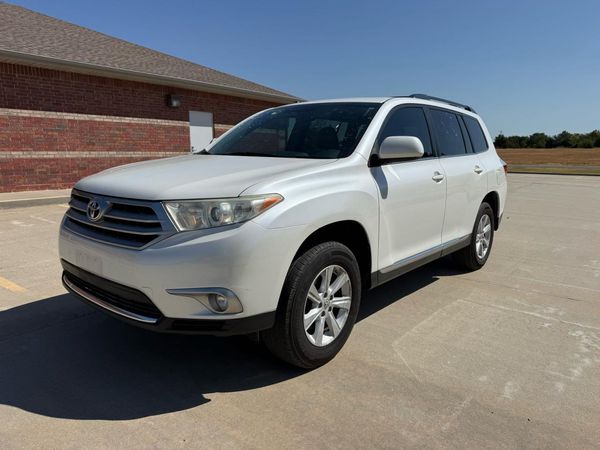 2013 TOYOTA HIGHLANDER