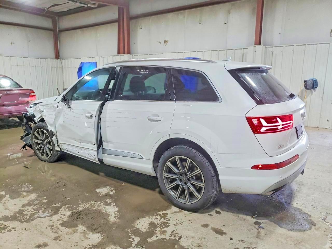 2018 AUDI Q7