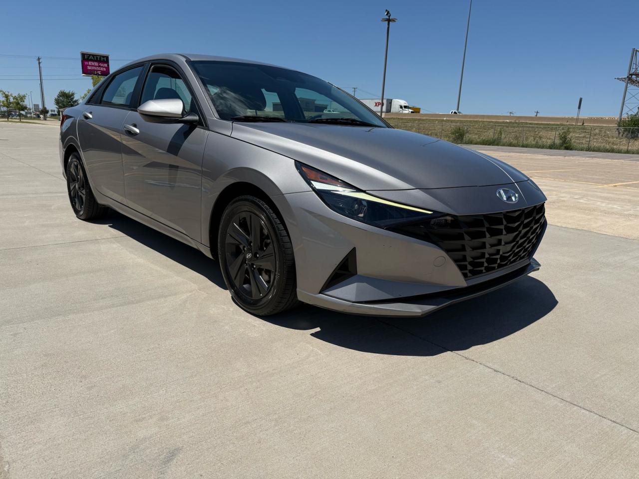 2021 HYUNDAI ELANTRA Blue