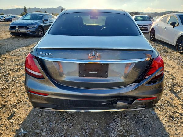 2017 MERCEDES-BENZ E E300 — DIRR