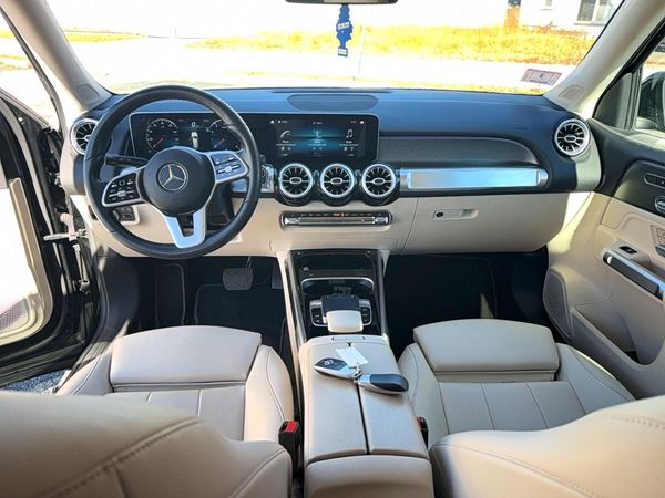 2020 MERCEDES-BENZ GLB GLB250