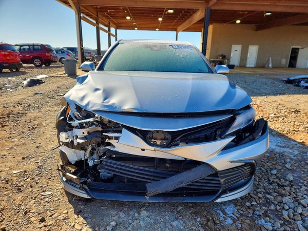 2020 TOYOTA CAMRY LE — DIRF