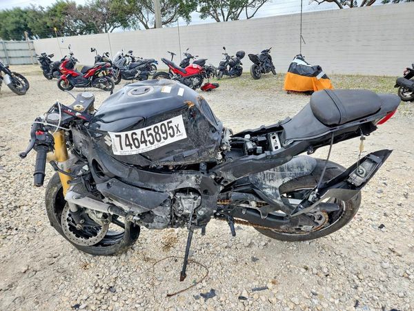 2020 SUZUKI GSXR750