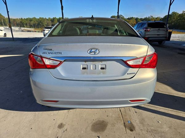 2012 HYUNDAI SONATA Middle level