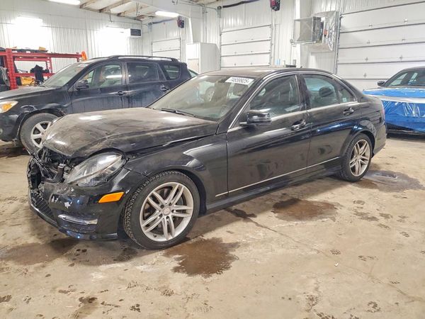 2014 MERCEDES-BENZ C C300 4 MATIC