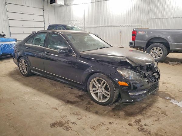 2014 MERCEDES-BENZ C C300 4 MATIC