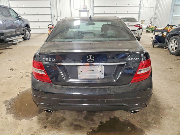 2014 MERCEDES-BENZ C C300 4 MATIC