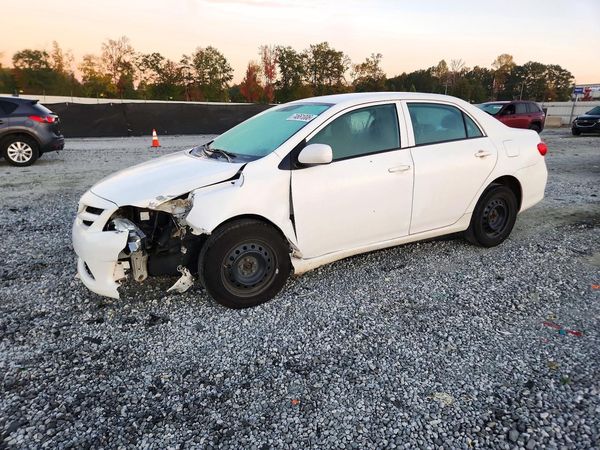 2013 TOYOTA COROLLA — DSFA — Front 3/4