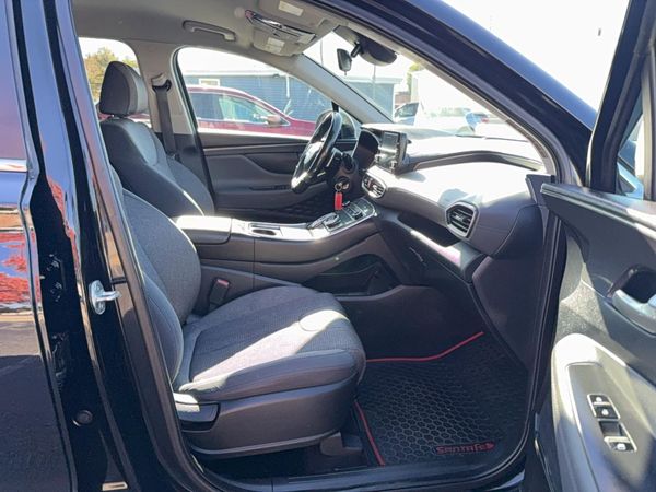 2021 HYUNDAI SANTA FE SE