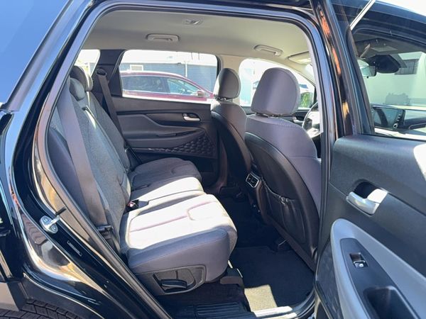 2021 HYUNDAI SANTA FE SE