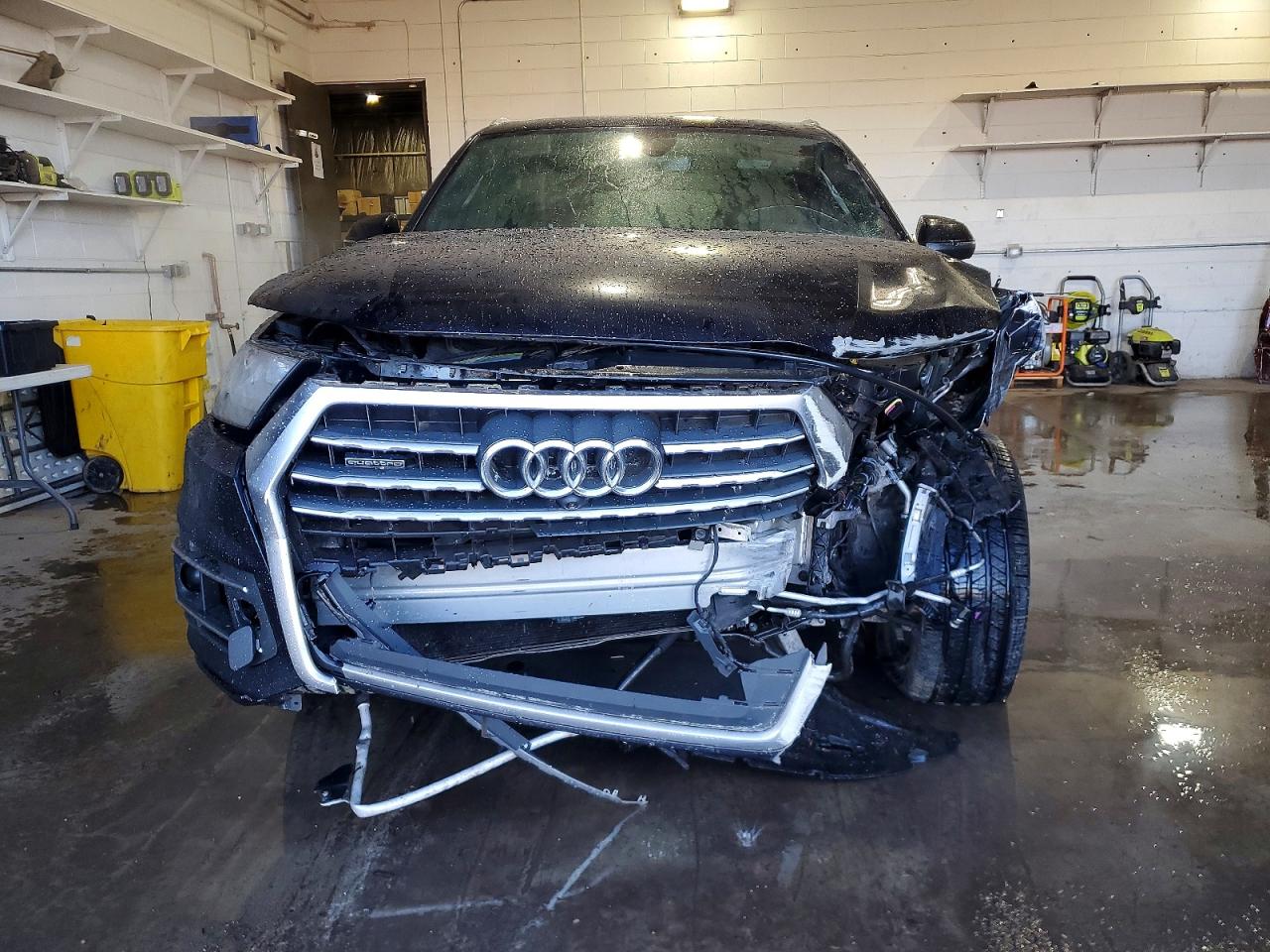 2018 AUDI Q7
