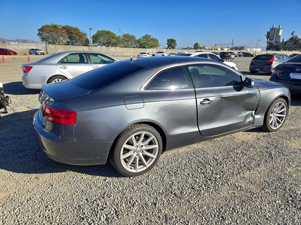 2015 AUDI A5 Premium — PSRA