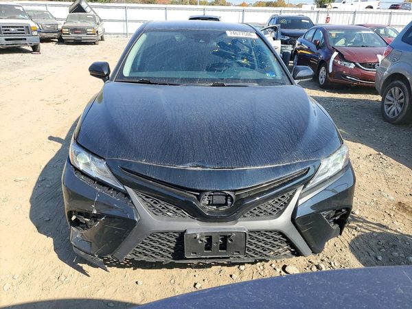 2020 TOYOTA CAMRY SE — DIRF