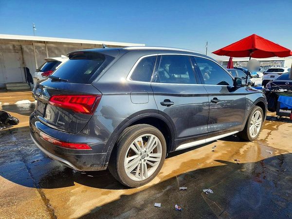 2019 AUDI Q5