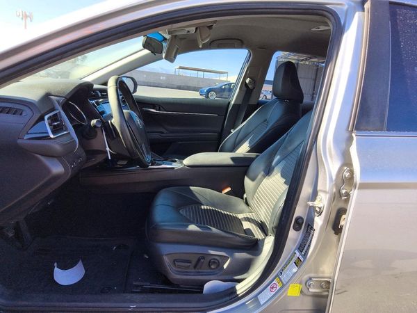 2018 TOYOTA CAMRY L/LE/SE/XLE — DENT