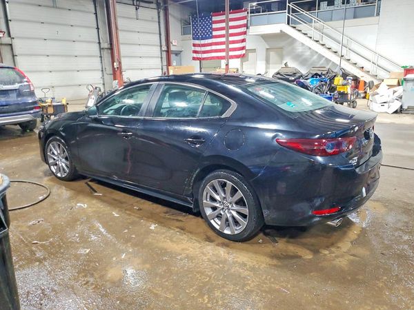 2021 MAZDA 3