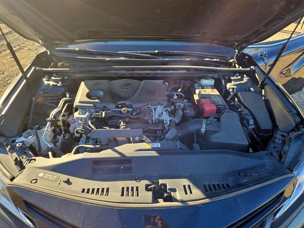 2018 TOYOTA CAMRY L/LE/SE/XLE — Engine bay