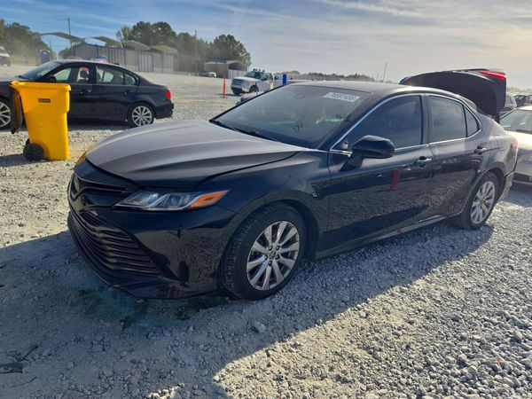 2018 TOYOTA CAMRY — DSFA — Front 3/4