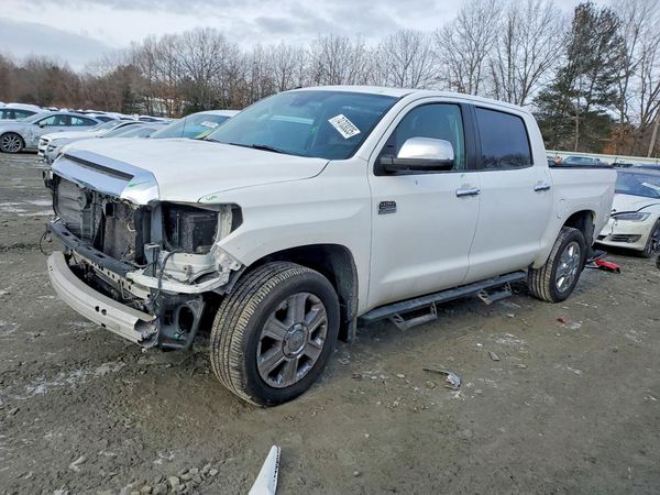2019 TOYOTA TUNDRA Platinum Grade
