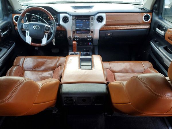 2019 TOYOTA TUNDRA Platinum Grade