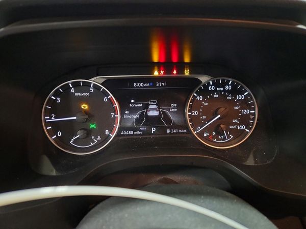 2024 NISSAN ROGUE SV