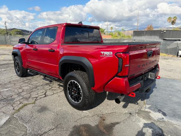 2025 TOYOTA TACOMA