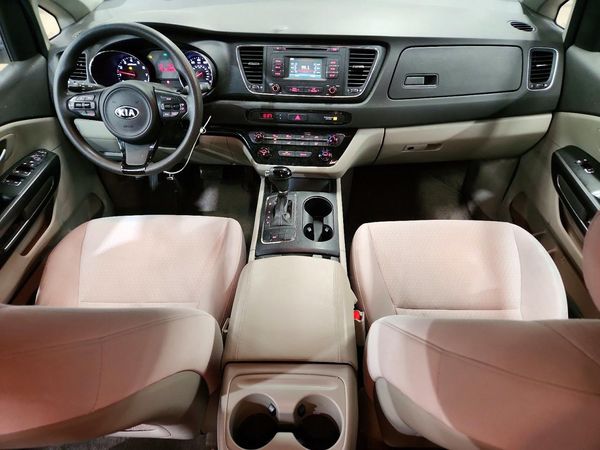 2017 KIA SEDONA LX — CKPT