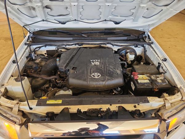 2012 TOYOTA TACOMA — Engine bay
