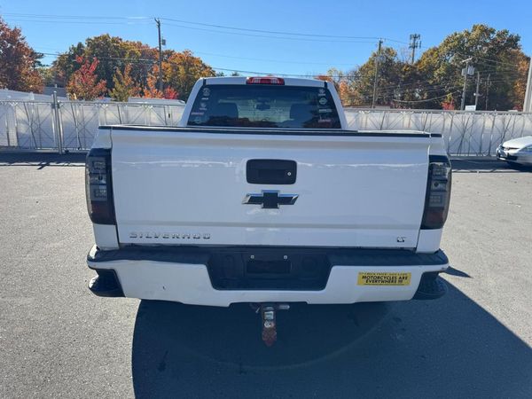 2017 CHEVROLET SILVERADO LT