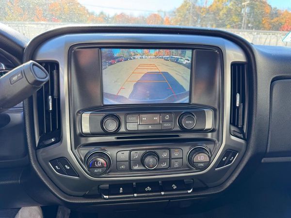 2017 CHEVROLET SILVERADO LT