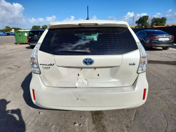 2013 TOYOTA PRIUS — DIRR