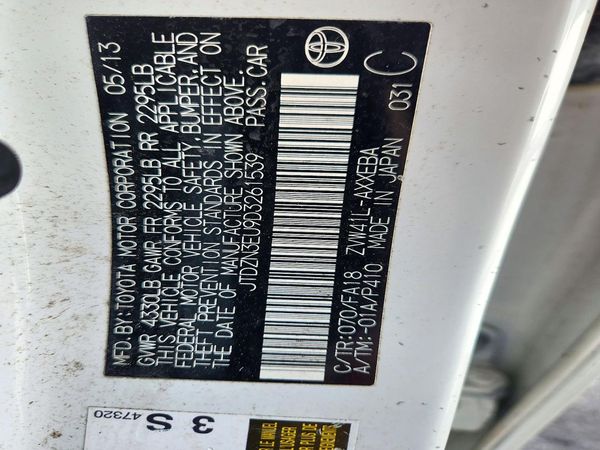 2013 TOYOTA PRIUS — VINS