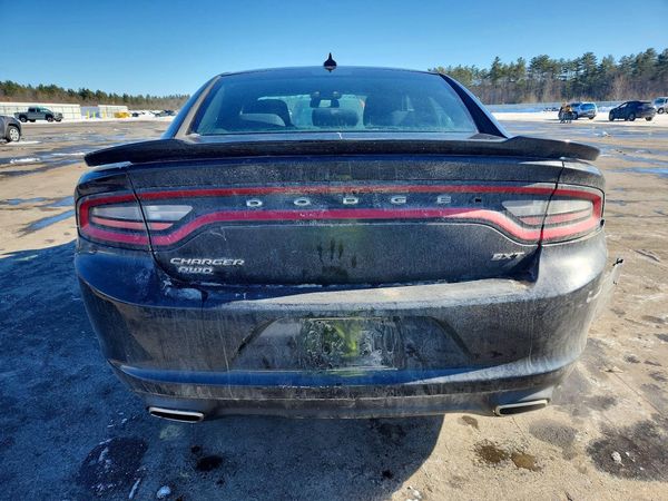 2016 DODGE CHARGER SXT