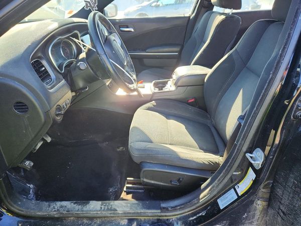 2016 DODGE CHARGER SXT