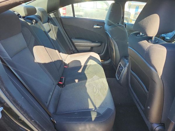 2016 DODGE CHARGER SXT