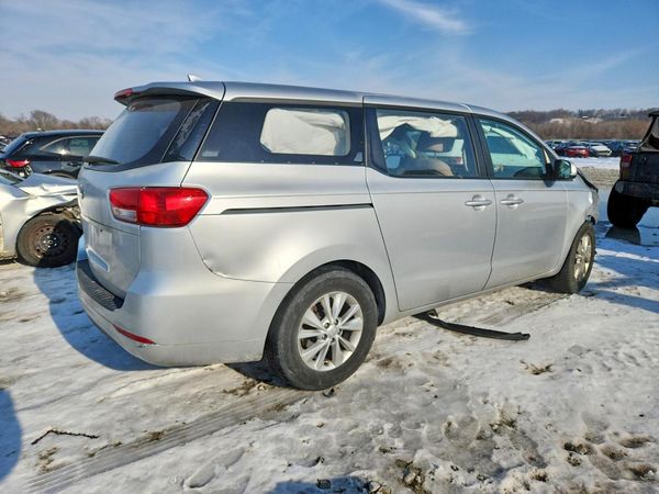 2016 KIA SEDONA