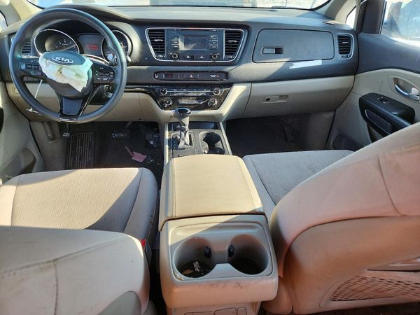 2016 KIA SEDONA