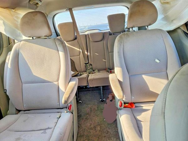 2016 KIA SEDONA