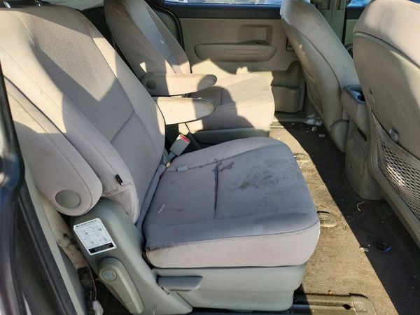 2016 KIA SEDONA