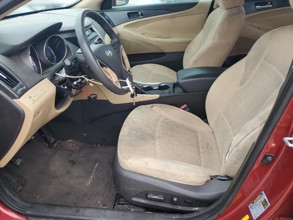 2013 HYUNDAI SONATA
