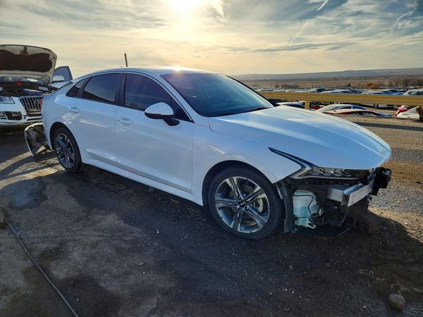 2022 KIA K5 LXS