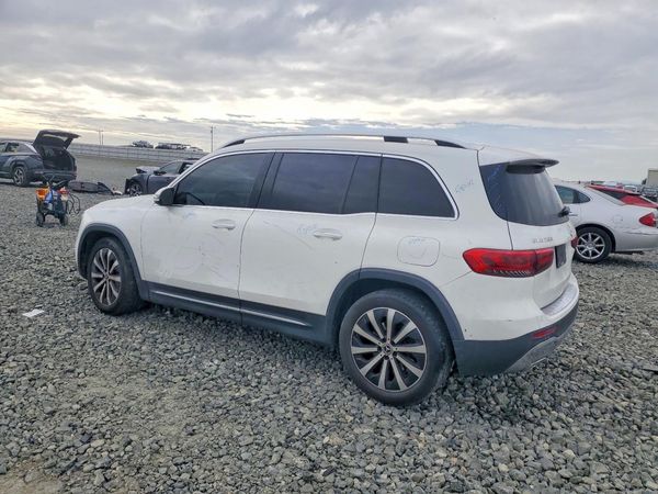 2020 MERCEDES-BENZ GLB GLB250